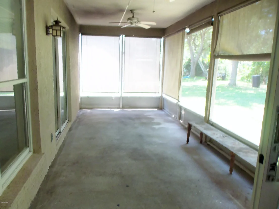 Photo of 927 Osprey Lane