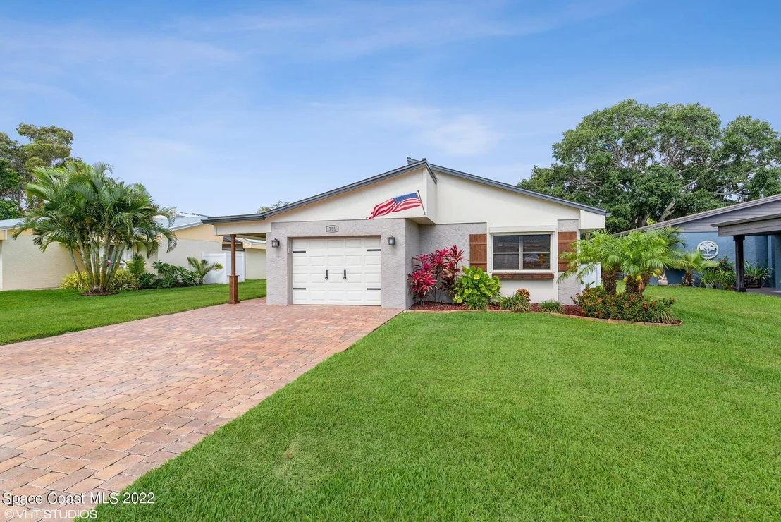 Photo of 386 Timberlake Drive
