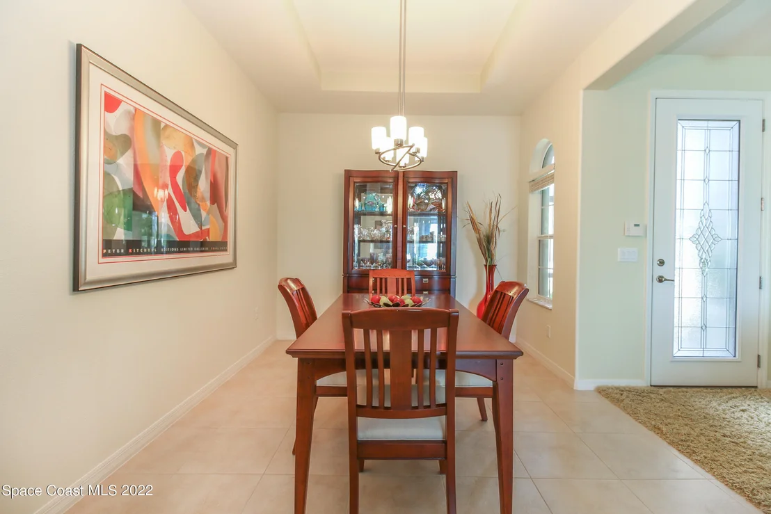 Photo of 3283 Hawthorne Avenue