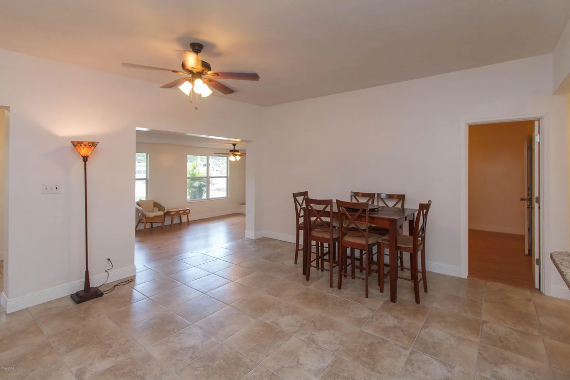 Photo of 128 S Indian Circle