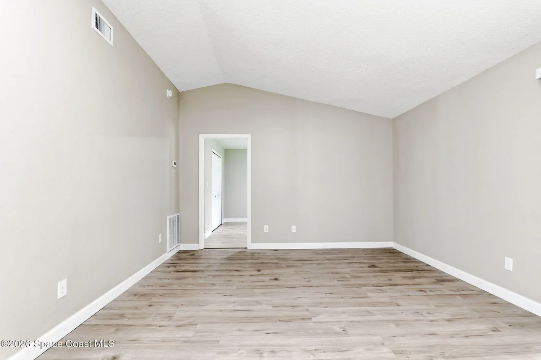 Photo of 5540 Carrick Road