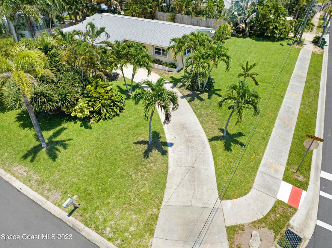 Photo of 705 3rd Avenue