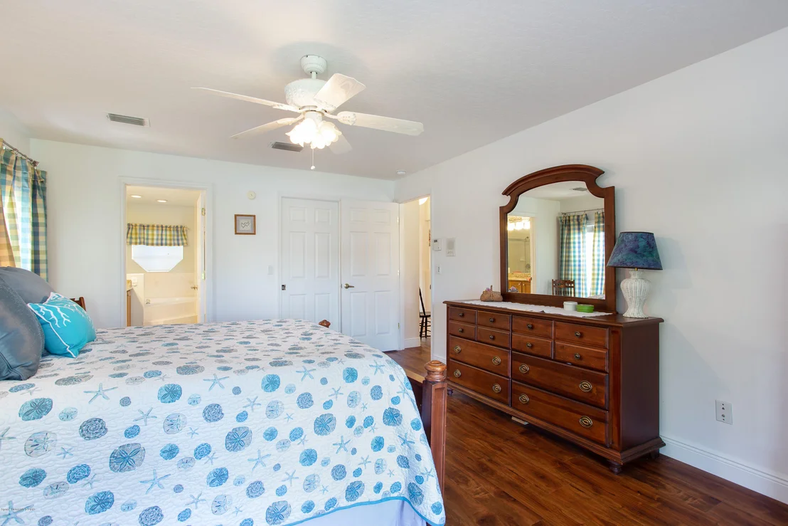 Photo of 1043 Spring Oak Drive