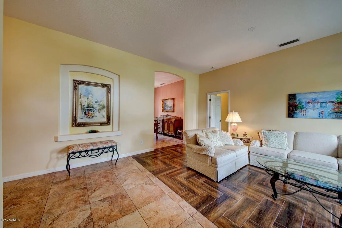 Photo of 5237 Indigo Crossing Drive