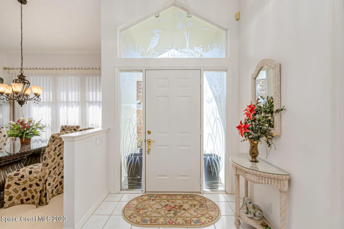 Photo of 986 Somerset Lane
