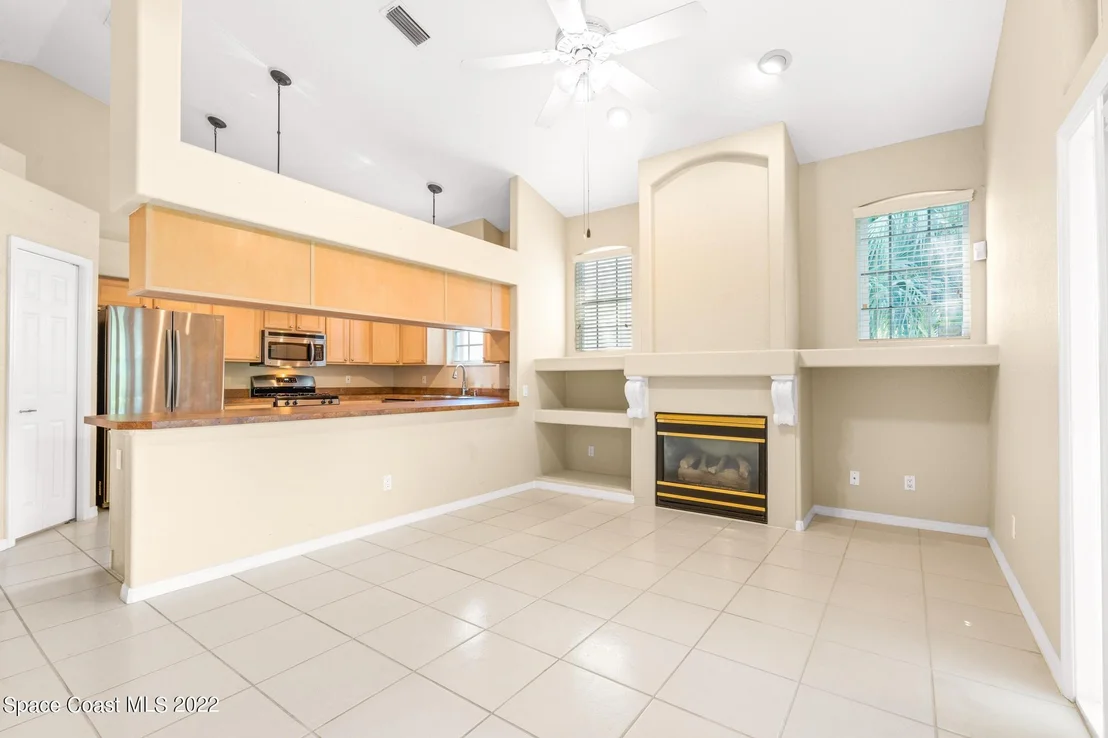 Photo of 901 Suntree Woods Drive