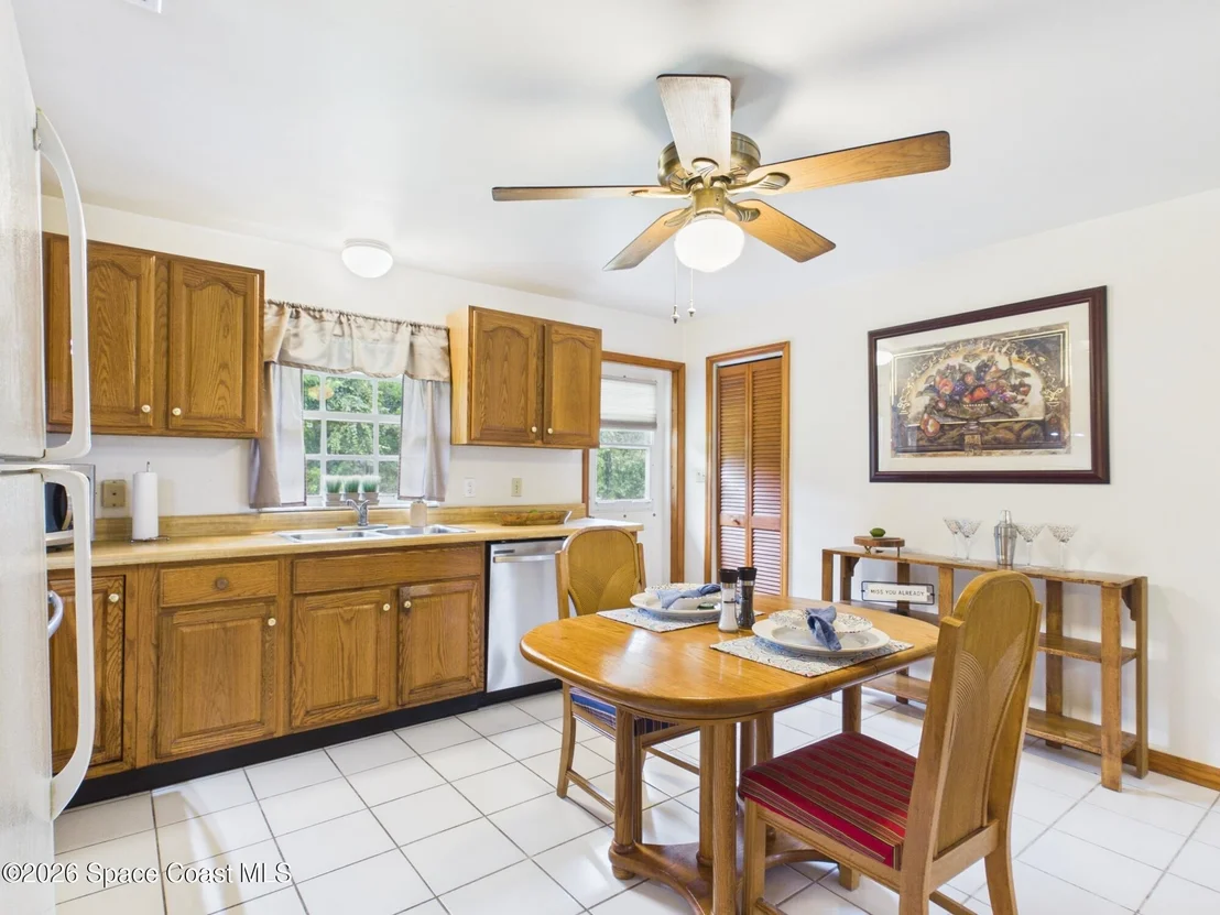 Photo of 9545 Honeysuckle Drive