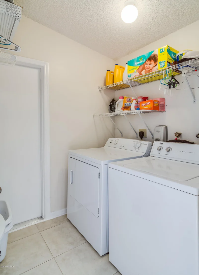 Photo of 2881 Saint James Lane