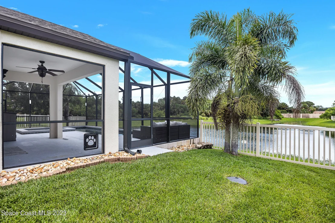 Photo of 925 Sangria Circle