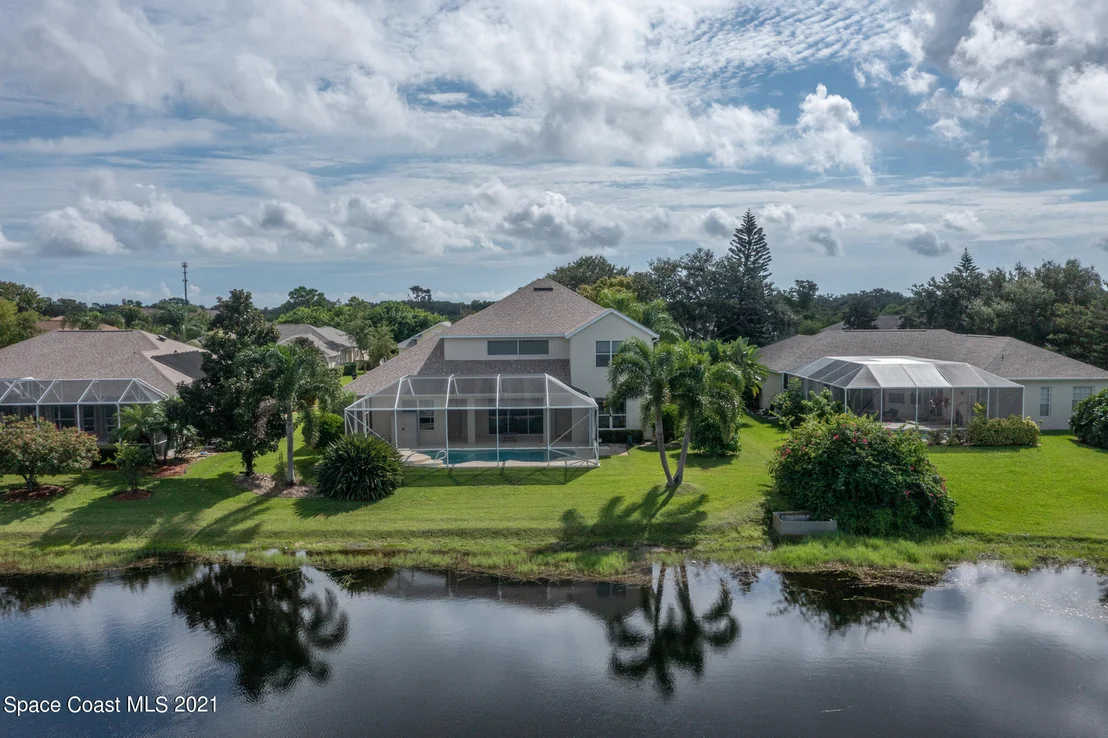 Photo of 5876 Arlington Circle