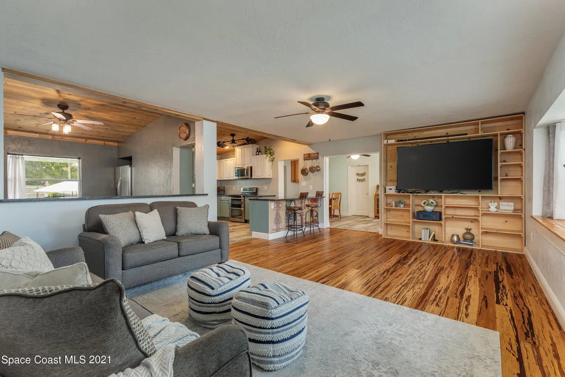 Photo of 630 Ballard Drive
