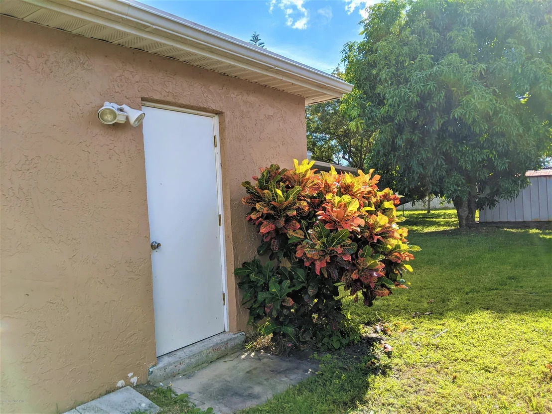 Photo of 409 Count Street