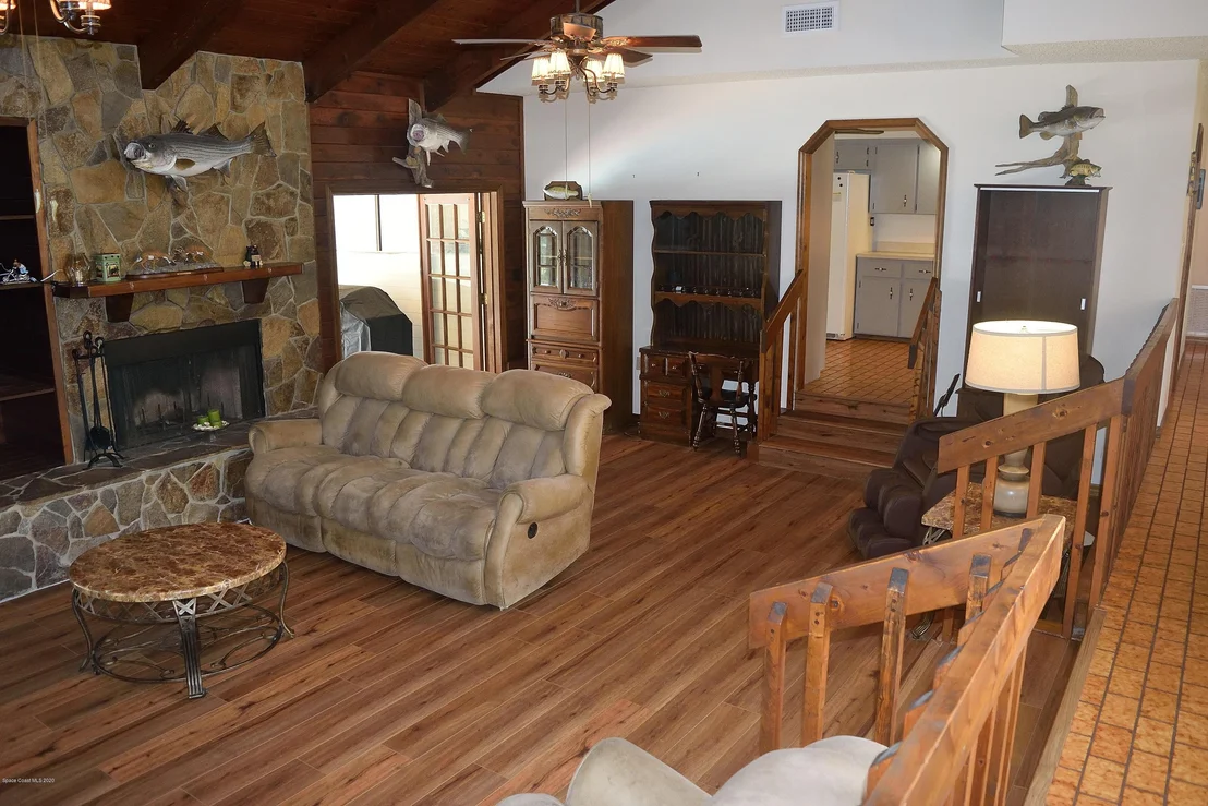 Photo of 4900 Pinewood Place