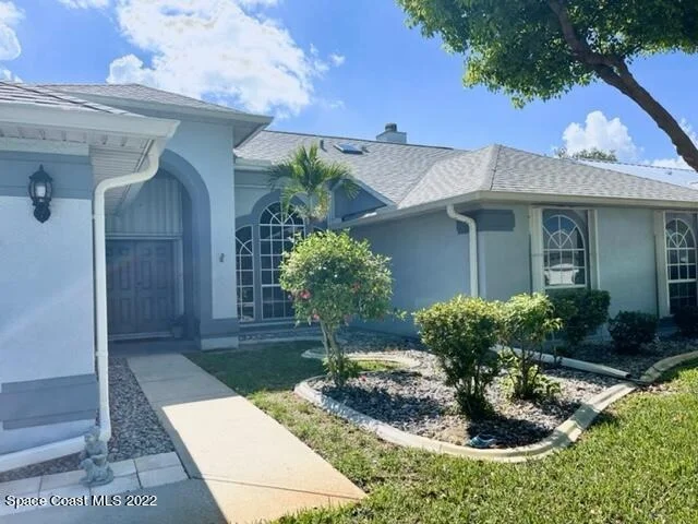Photo of 3331 Meadowridge Drive