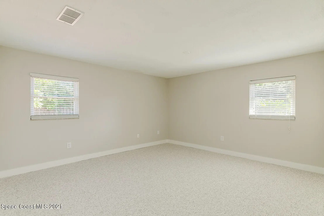 Photo of 424 1st Avenue