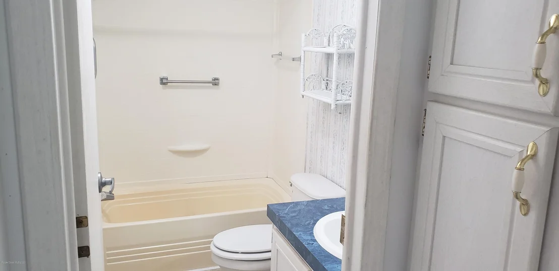 Photo of Unit 0 at 5462 Bannock Street
