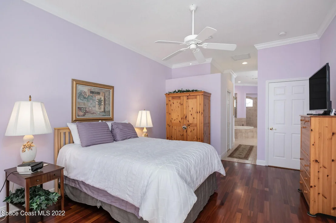Photo of 1220 Starling Way