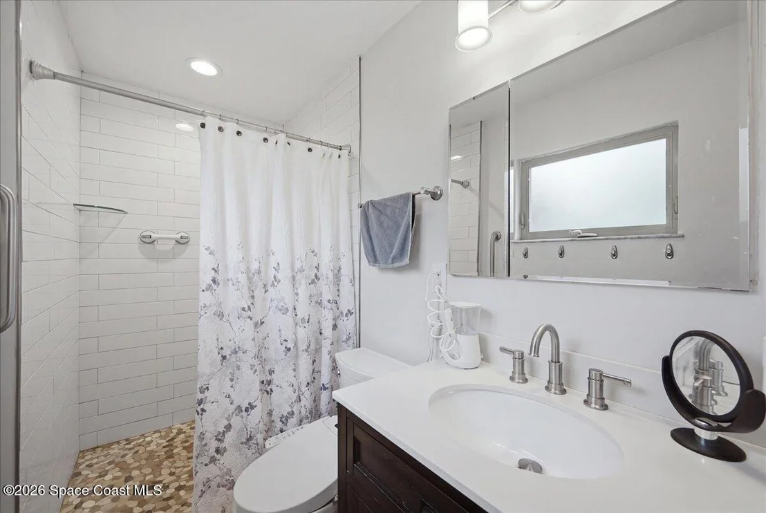 Photo of 2511 Stanford Drive N
