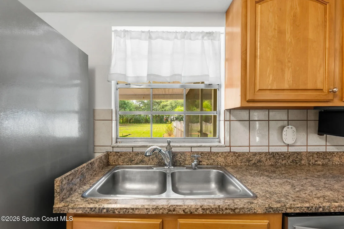 Photo of 5041 Scott Road