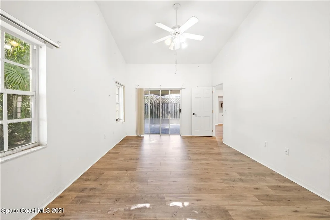 Photo of 2406 Saint Johns Lane