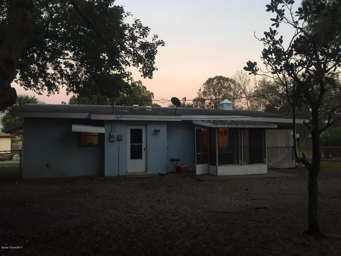 Photo of 620 Aloha Avenue