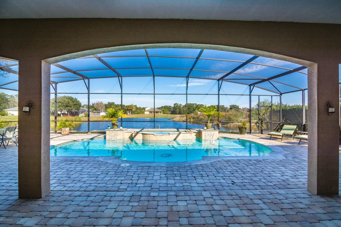 Photo of 6472 Flora Vista Place