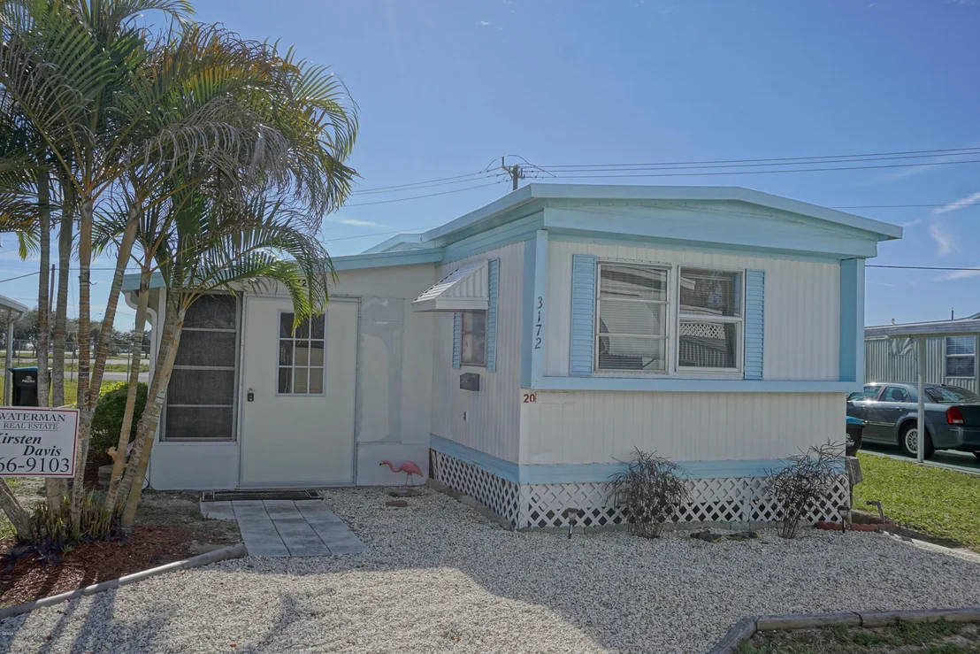 Photo of 3172 Indian River Drive NE