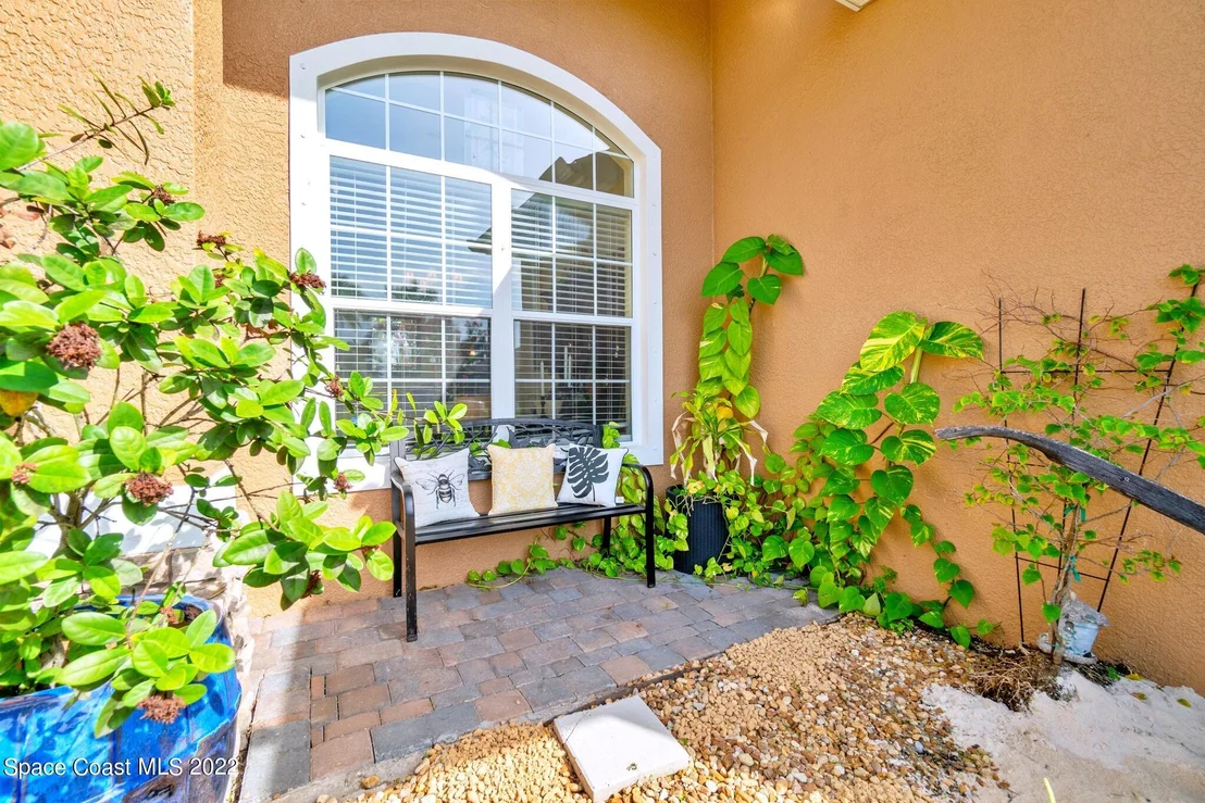Photo of 5920 Rusack Drive