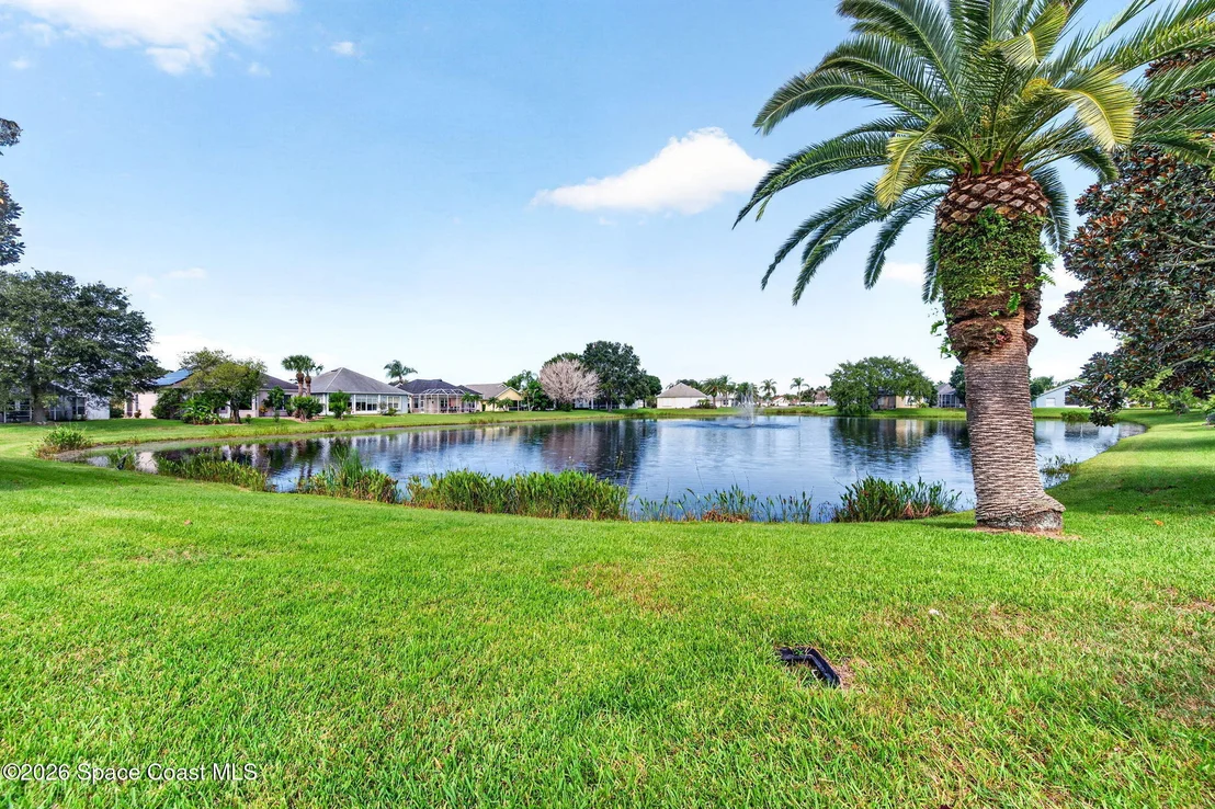 Photo of 2453 Addington Circle