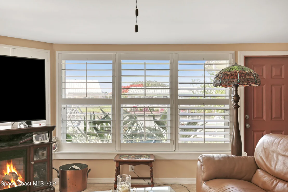 Photo of 227 Jamaica Drive