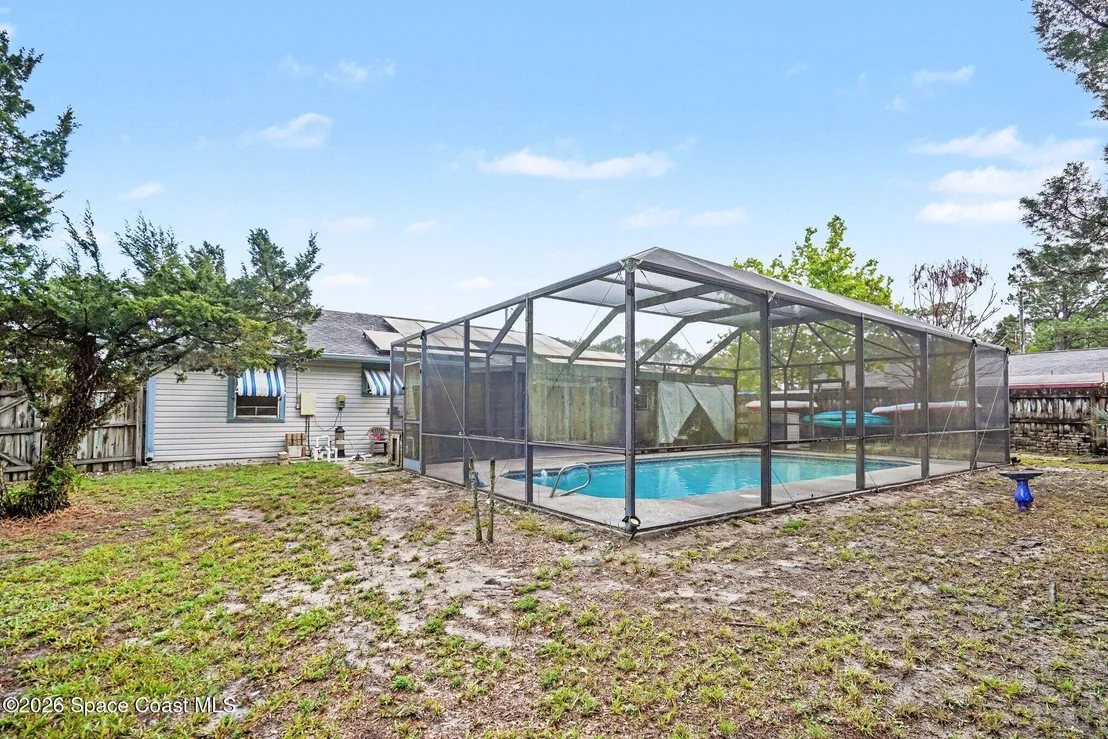 Photo of 6560 Dock Avenue