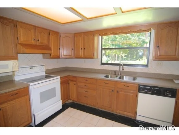Photo of 4399 Lakeglen