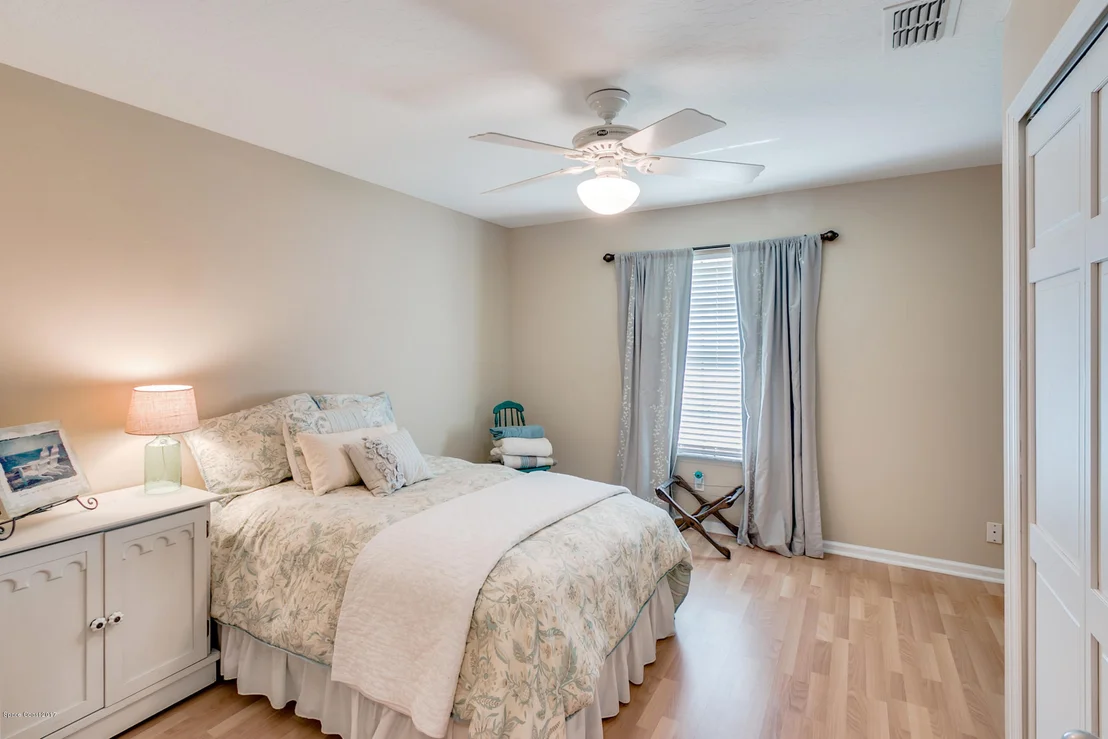 Photo of 902 Whisperpine Drive