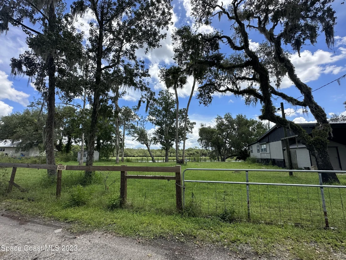 Photo of 4485 Cypress Bend Bend
