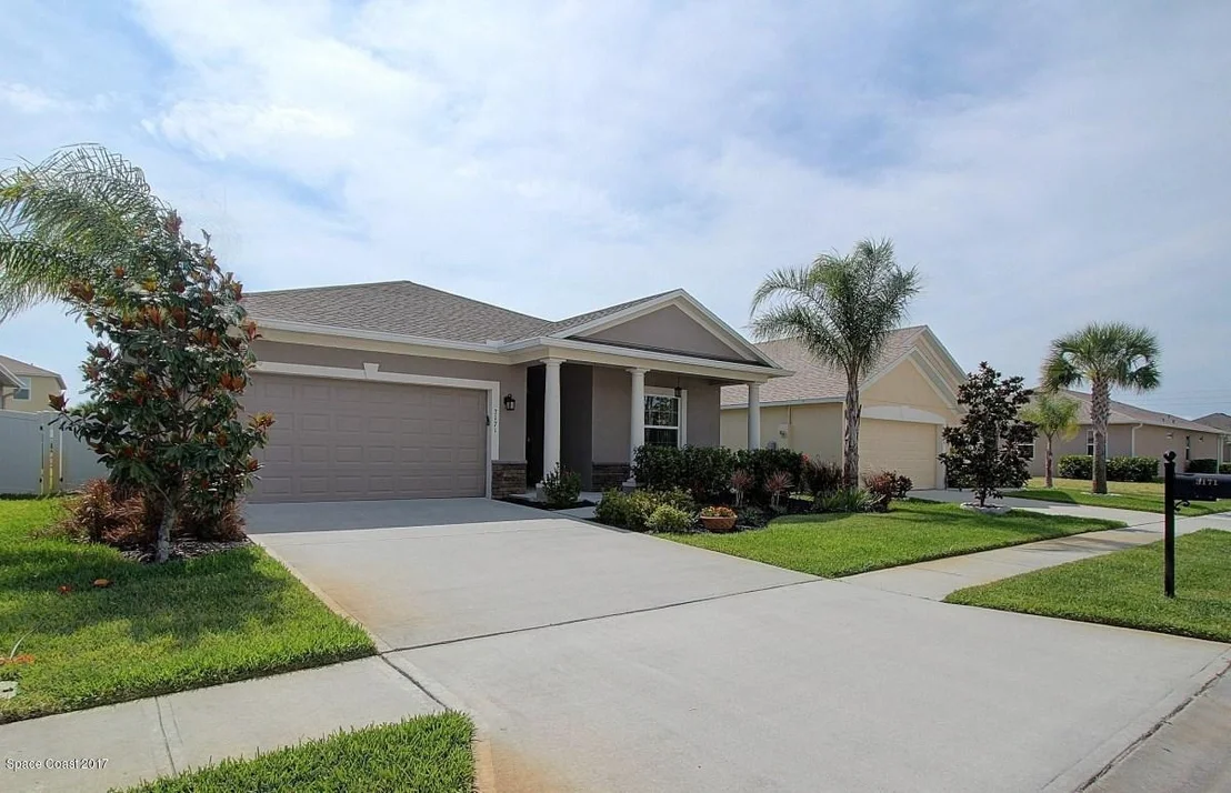 Photo of 3171 Constellation Drive