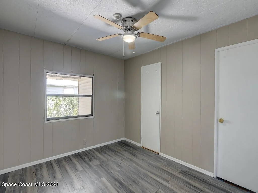 Photo of 925 Barefoot Boulevard