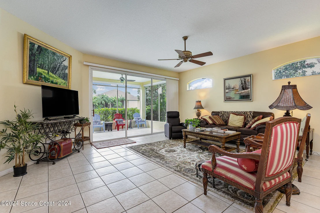 Photo of 4640 Portage Trail