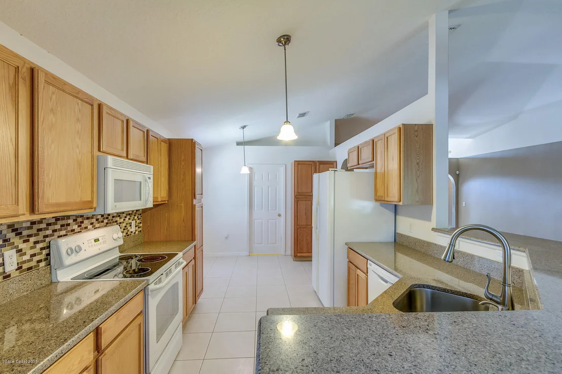 Photo of 459 Macon Drive