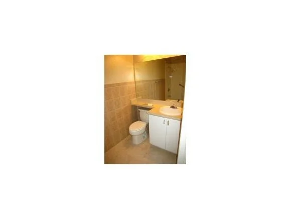 Photo of Unit 327 at 1810 Long Iron