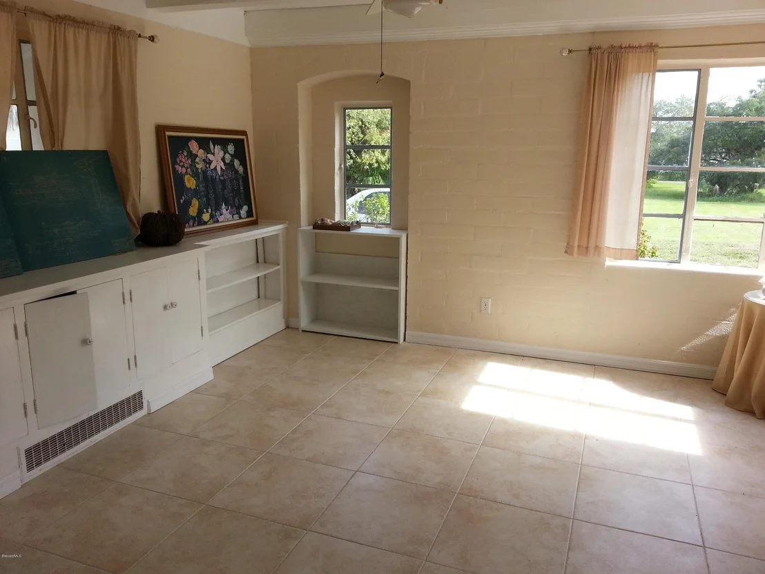 Photo of 3543 N Indian River Drive
