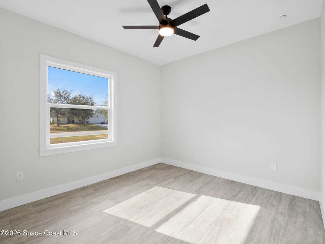 Photo of 3051 Eldron Boulevard SE