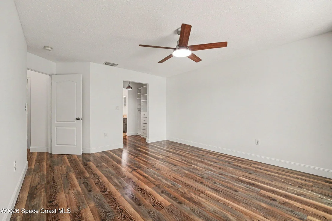 Photo of 1102 Egret Lake Way