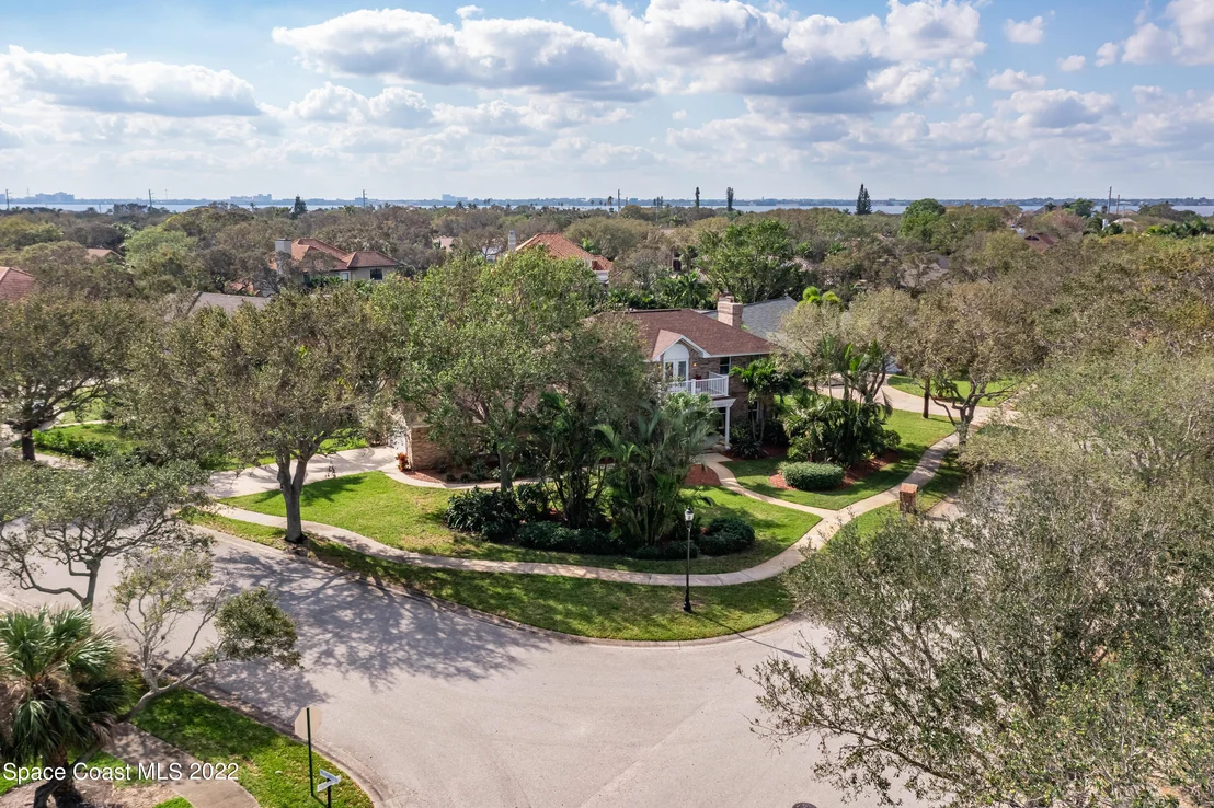 Photo of 521 Nightingale Drive