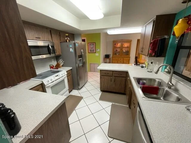Photo of 405 Crescent Drive