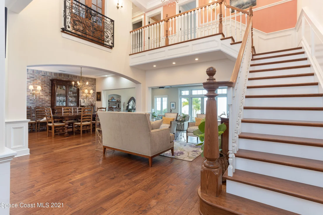 Photo of 857 Indian River Drive