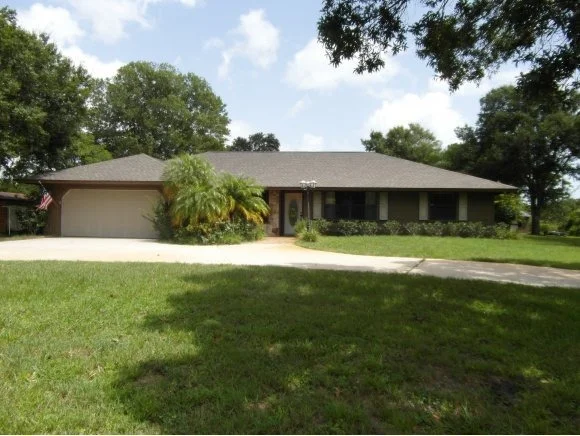 Photo of 2480 Johnston