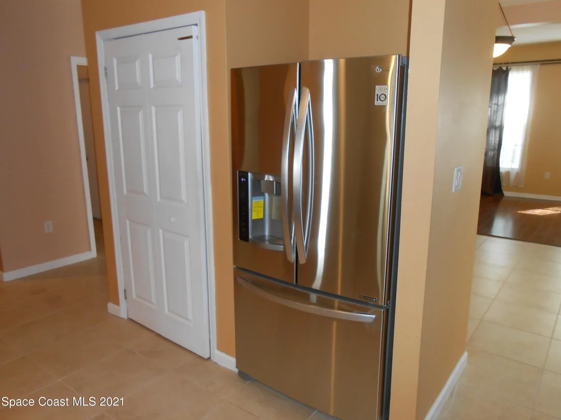 Photo of 754 Dryden Circle