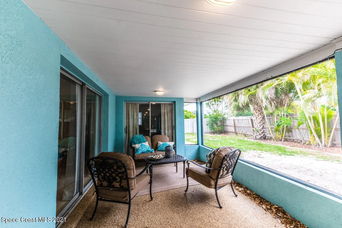 Photo of 391 Riverview Lane