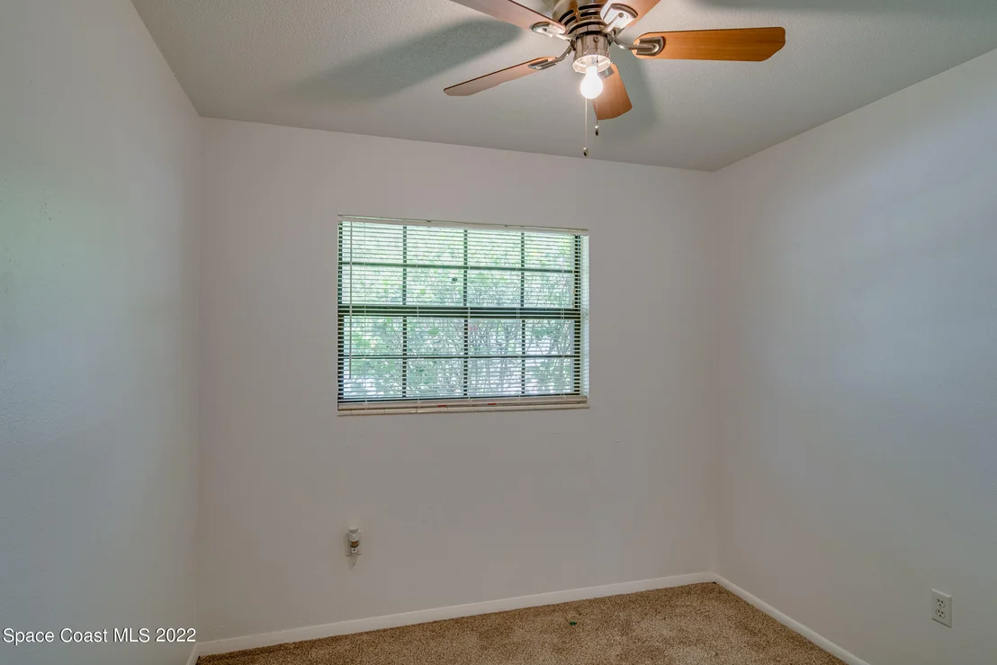 Photo of 847 Clarke Avenue