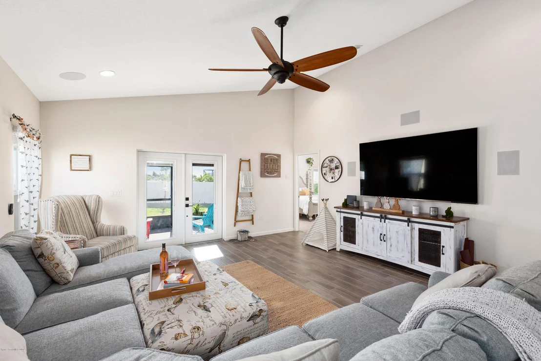 Photo of 1002 Peta Way